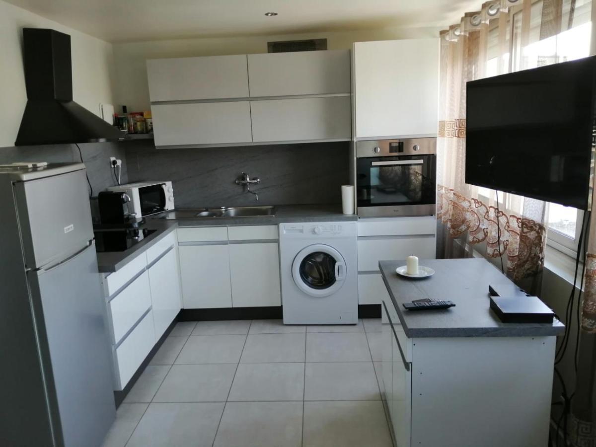 Location d'appartement entièrement meublé près de Genève Annemasse Extérieur photo